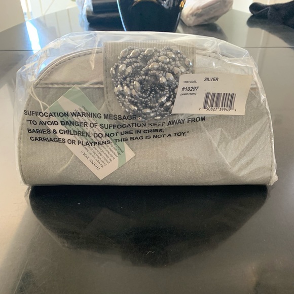 NWT J. Renee Silver Sparkly Purse - Picture 3 of 5